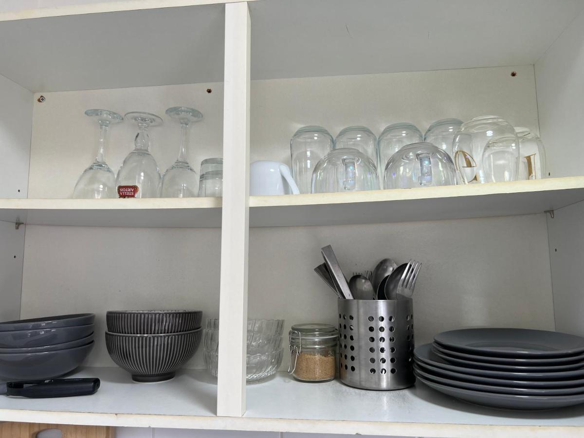 Luxury 1Bed Holiday Flat-10 Minutes From London Bridge & 3Mins Walk To Lewisham Dlrアパートメント エクステリア 写真